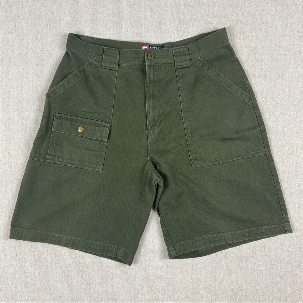 Men’s Chaps Ralph Lauren cargo short in size 32